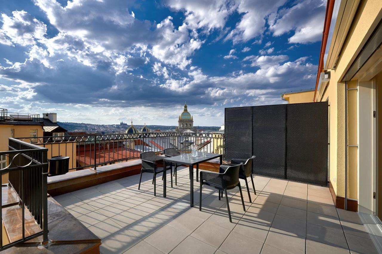 Downtown Suites Rubesova Prague Exterior photo
